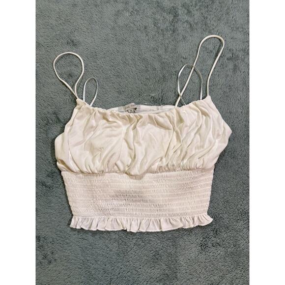 Love Tree Tops - LOVE TREE White Cropped Ruffle Spaghetti Strap Sleeveless Tank Top Size M